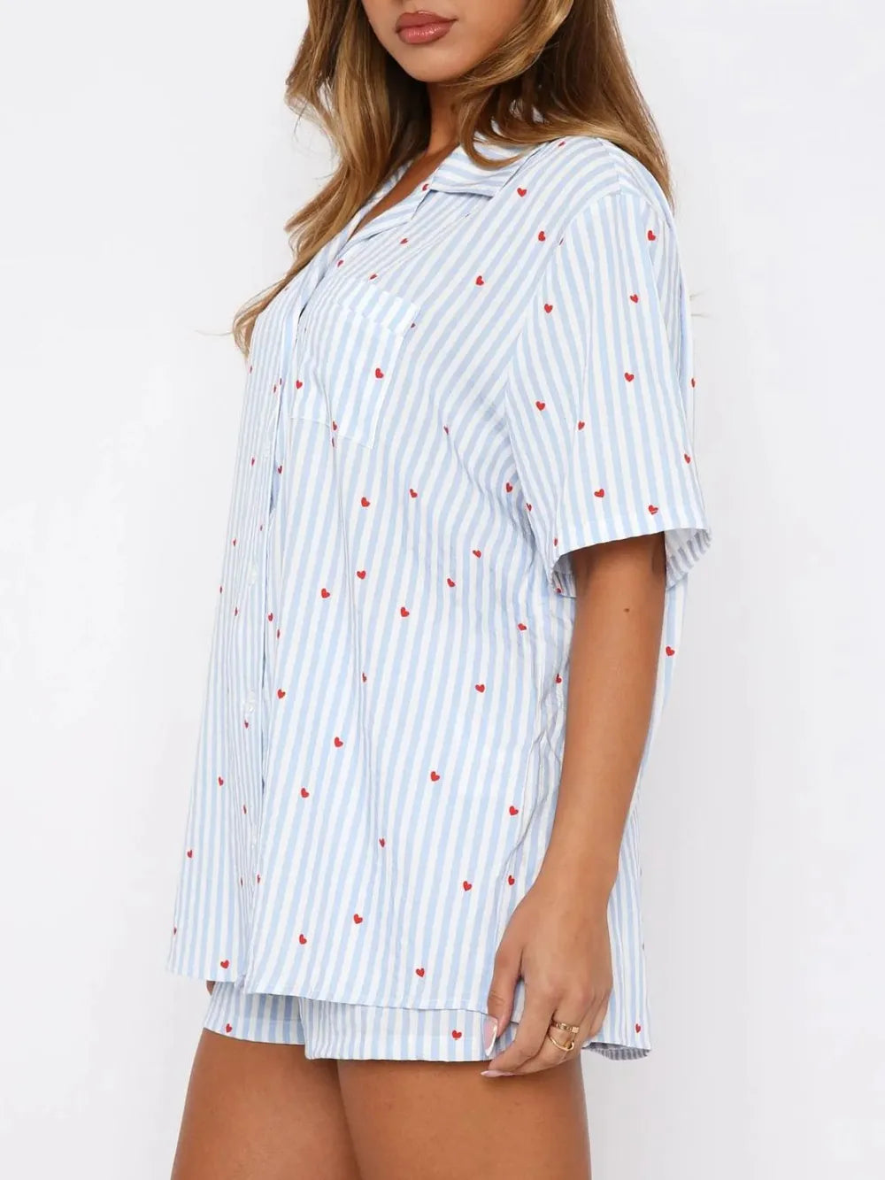 Ensemble haut à manches courtes et short imprimé