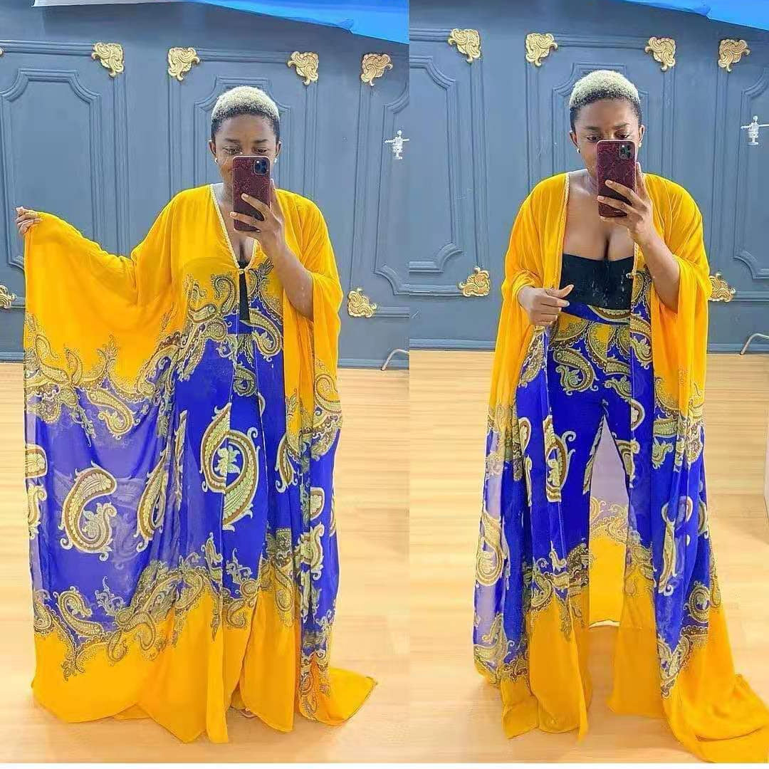 Ensemble deux pièces cardigan en mousseline de soie et pantalon ample, robe africaine