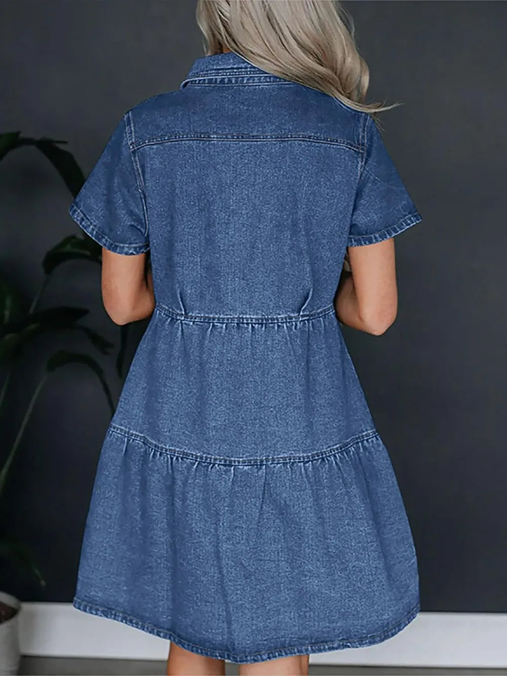Robe en jean à poches, col boutonné, manches courtes Opération réussie