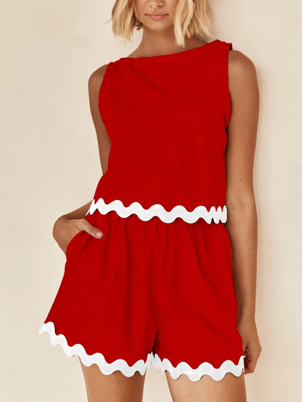 Ensemble débardeur et short à col rond et bordure contrastée