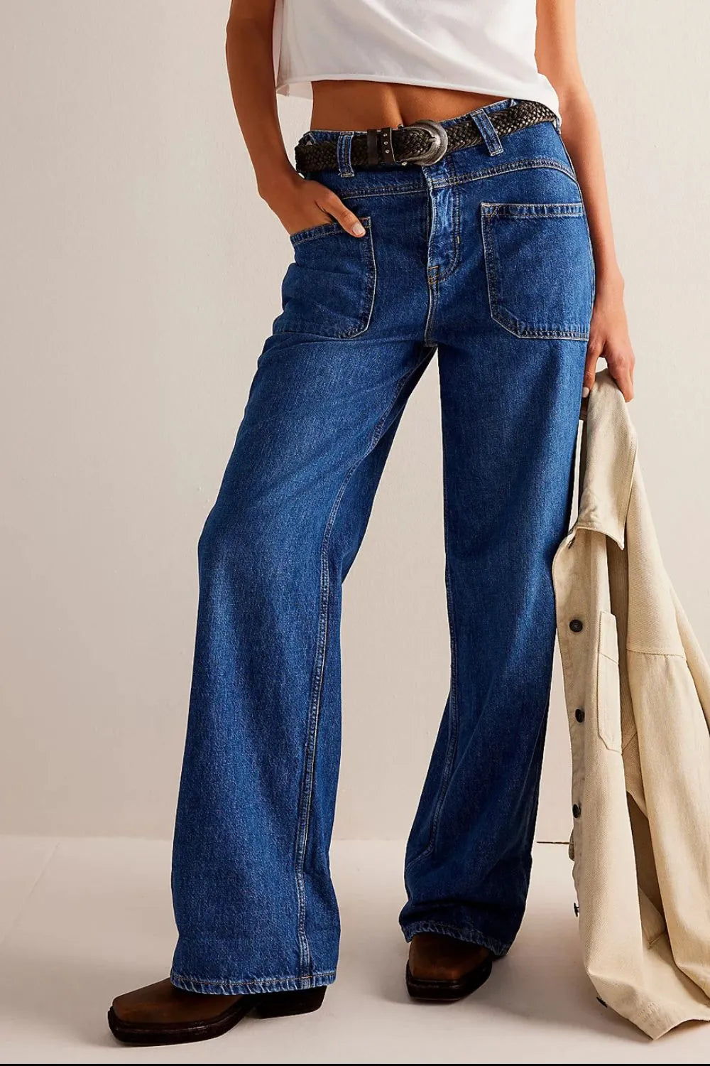 Pantalon Jean large délavé avec poches