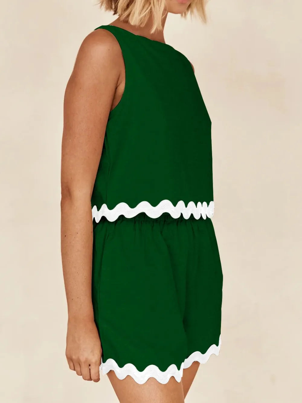 Ensemble débardeur et short à col rond et bordure contrastée