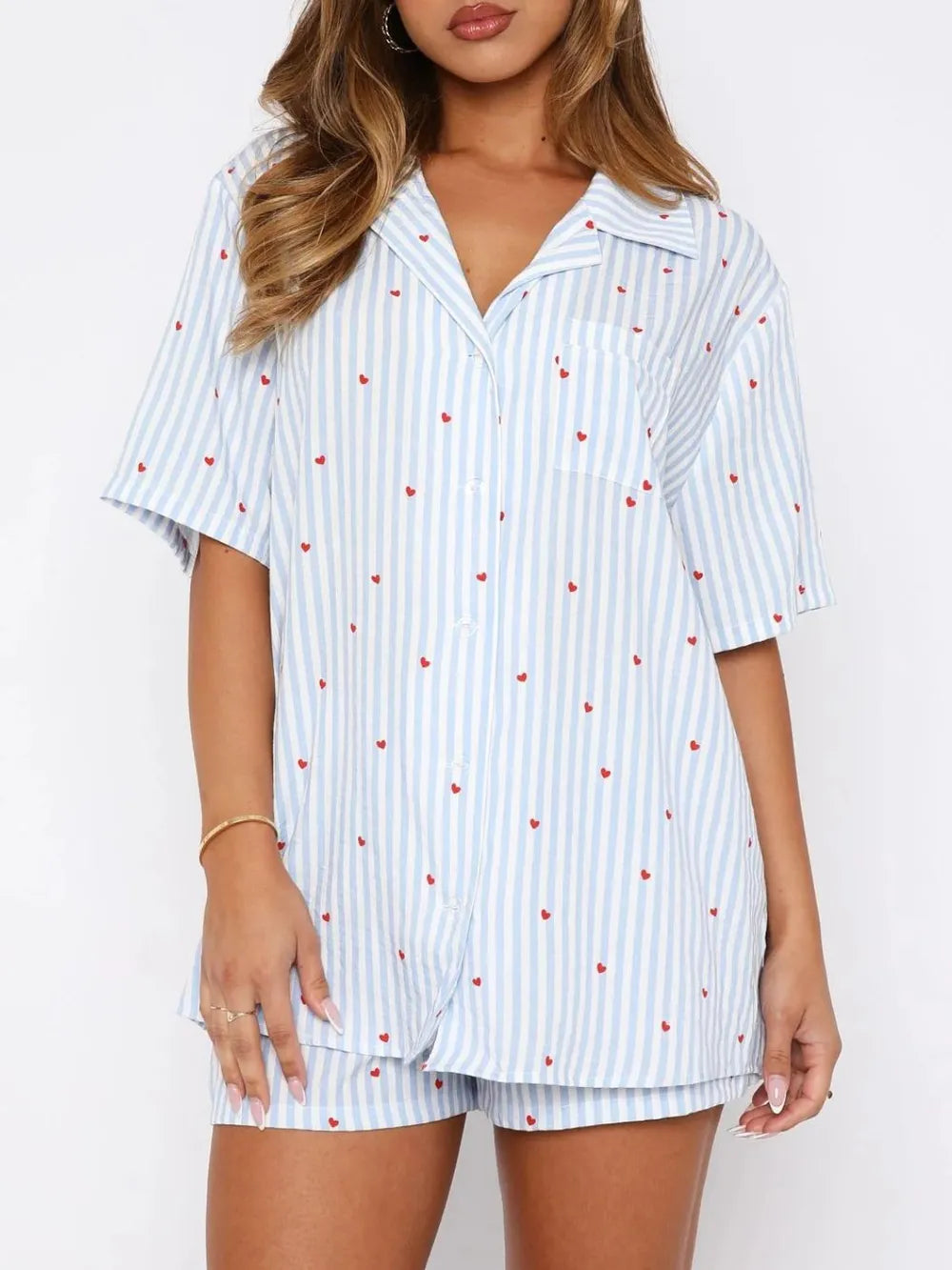 Ensemble haut à manches courtes et short imprimé