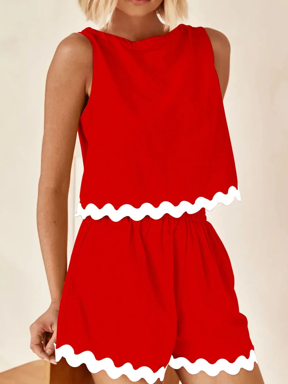 Ensemble débardeur et short à col rond et bordure contrastée