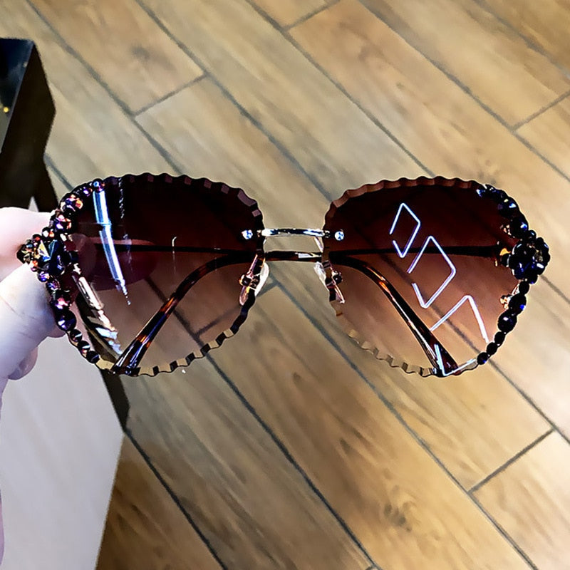 Lunettes de soleil tendance sans monture pour femmes, verres solaires de luxe à strass, style vintage, verres scintillants, verres UV400