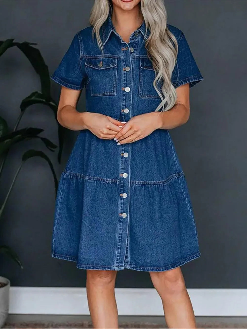 Robe en jean à poches, col boutonné, manches courtes Opération réussie