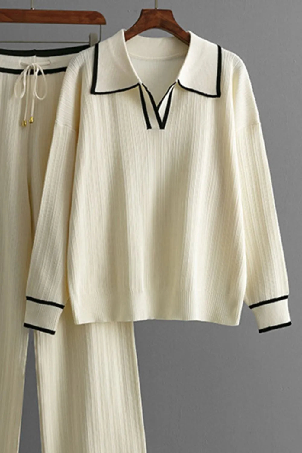 Ensemble pull-over à col Johnny et pantalon à cordon de serrage
