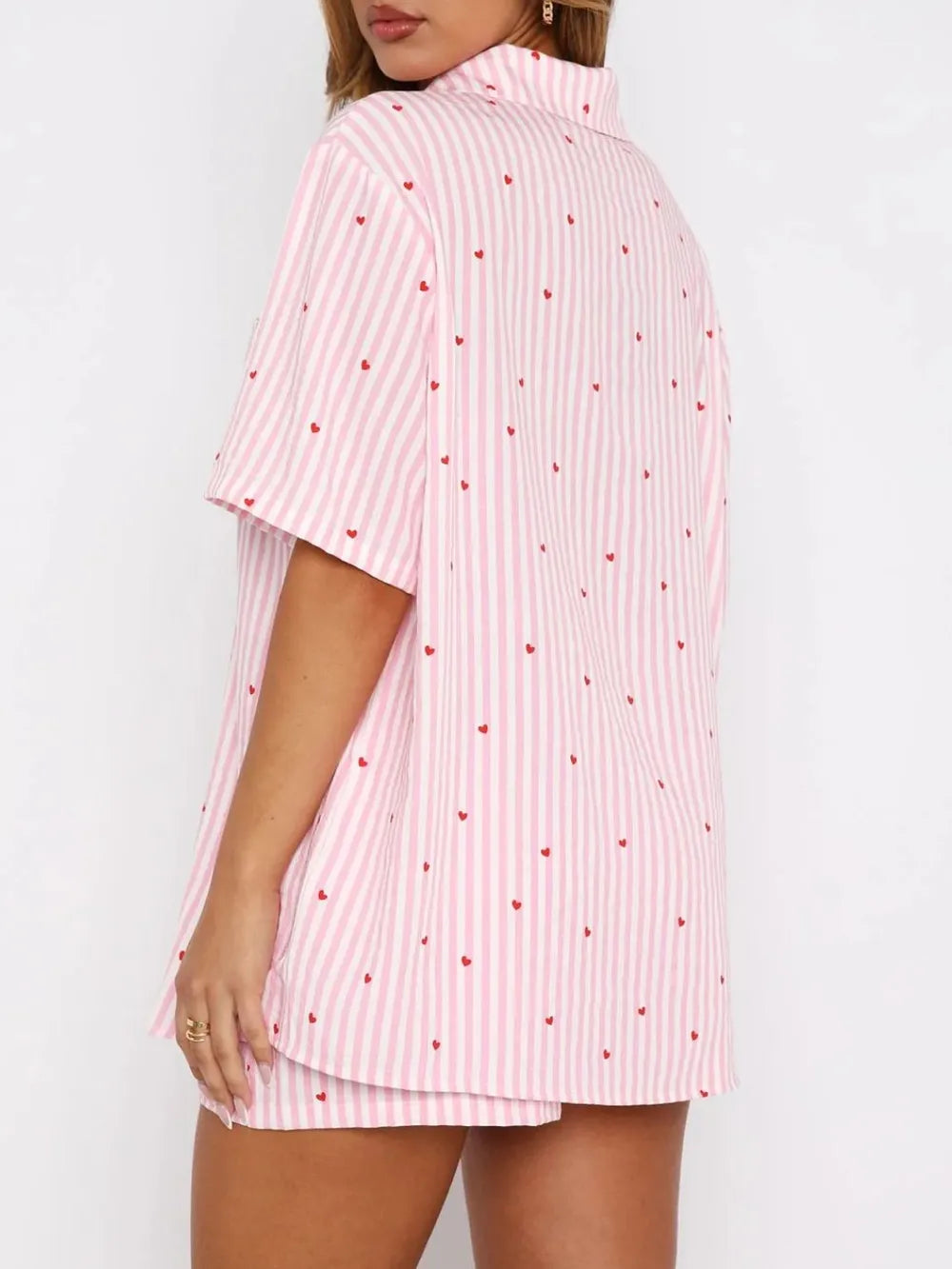 Ensemble haut à manches courtes et short imprimé
