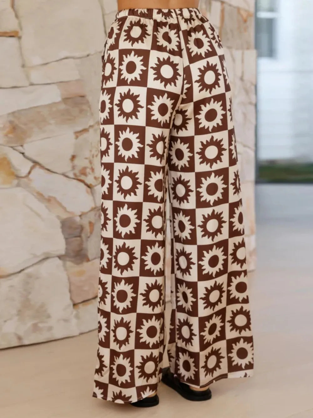 Ensemble haut et pantalon à col imprimé