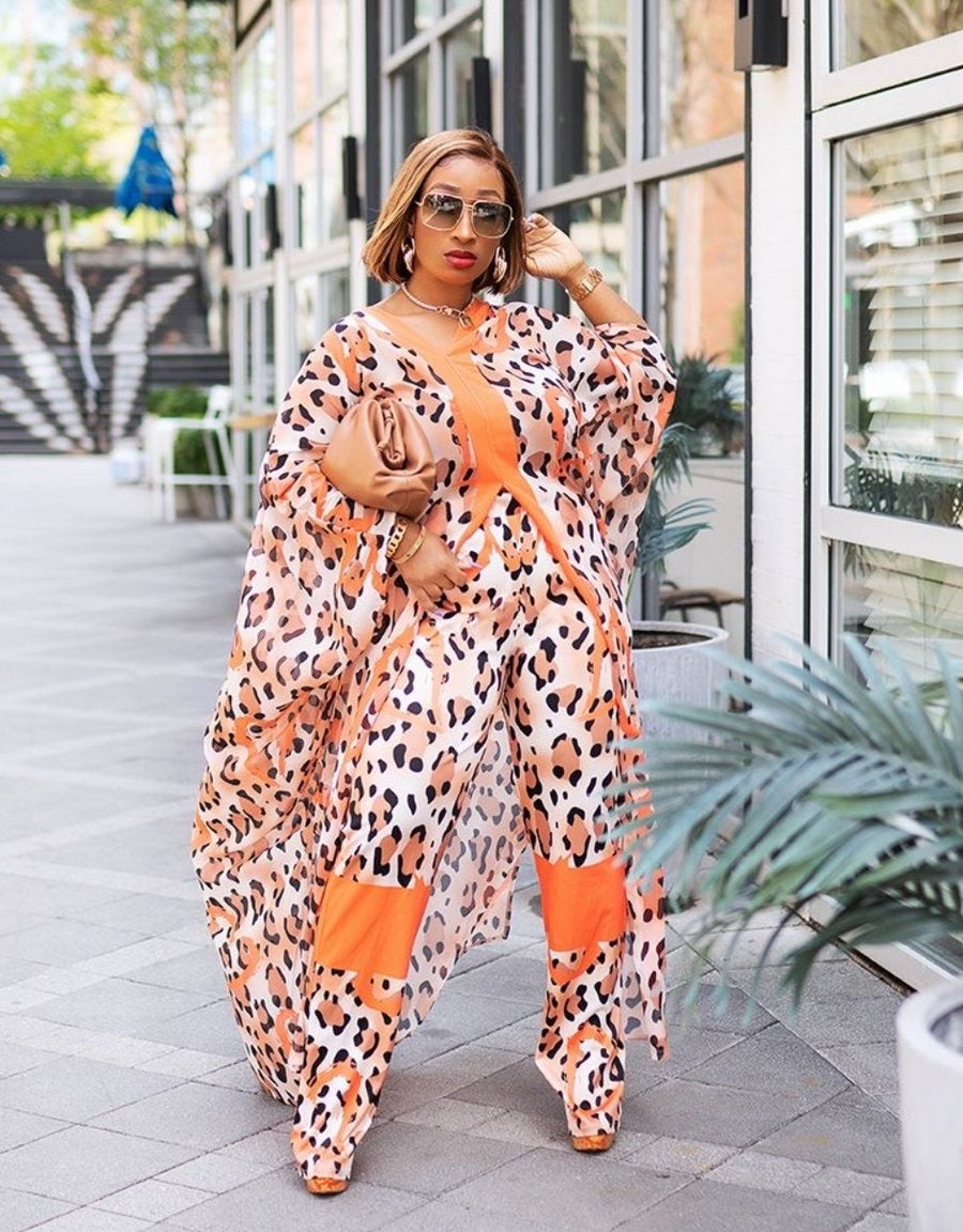 Ensemble deux pièces cardigan en mousseline de soie et pantalon ample, robe africaine