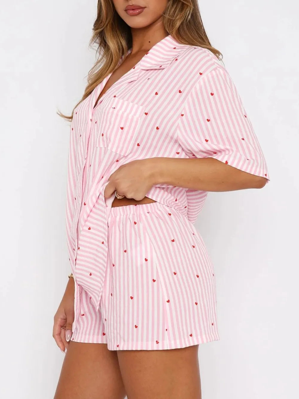Ensemble haut à manches courtes et short imprimé