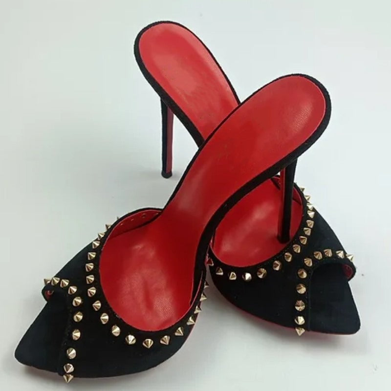 Sandales à talons aiguilles