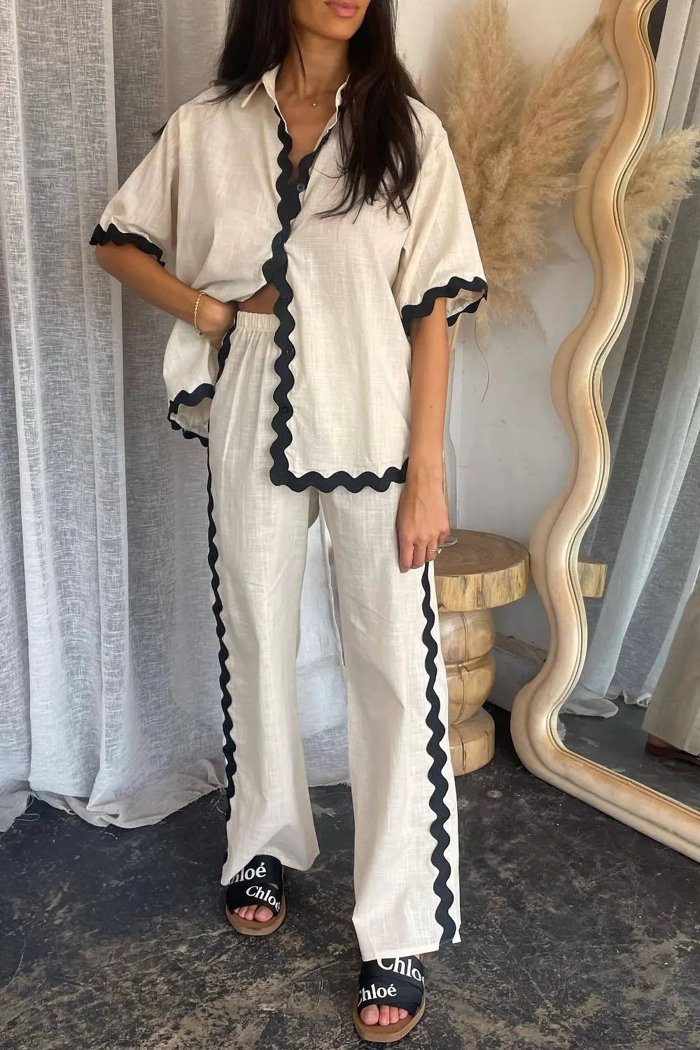 Ensemble haut à manches mi-longues et pantalon à bordure contrastante