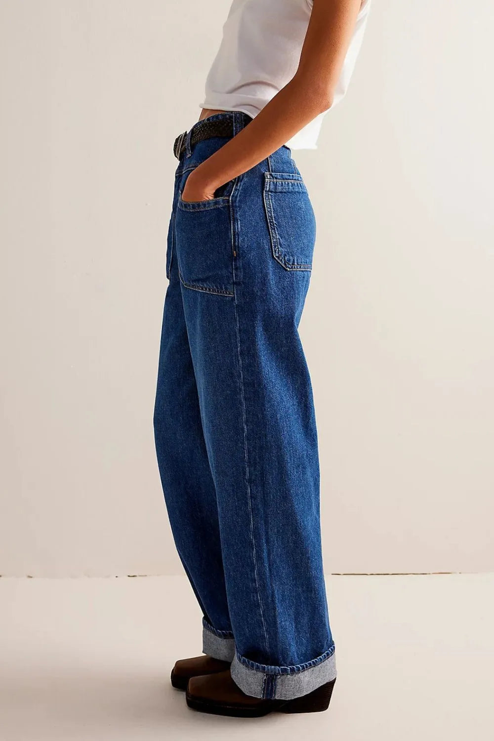 Pantalon Jean large délavé avec poches