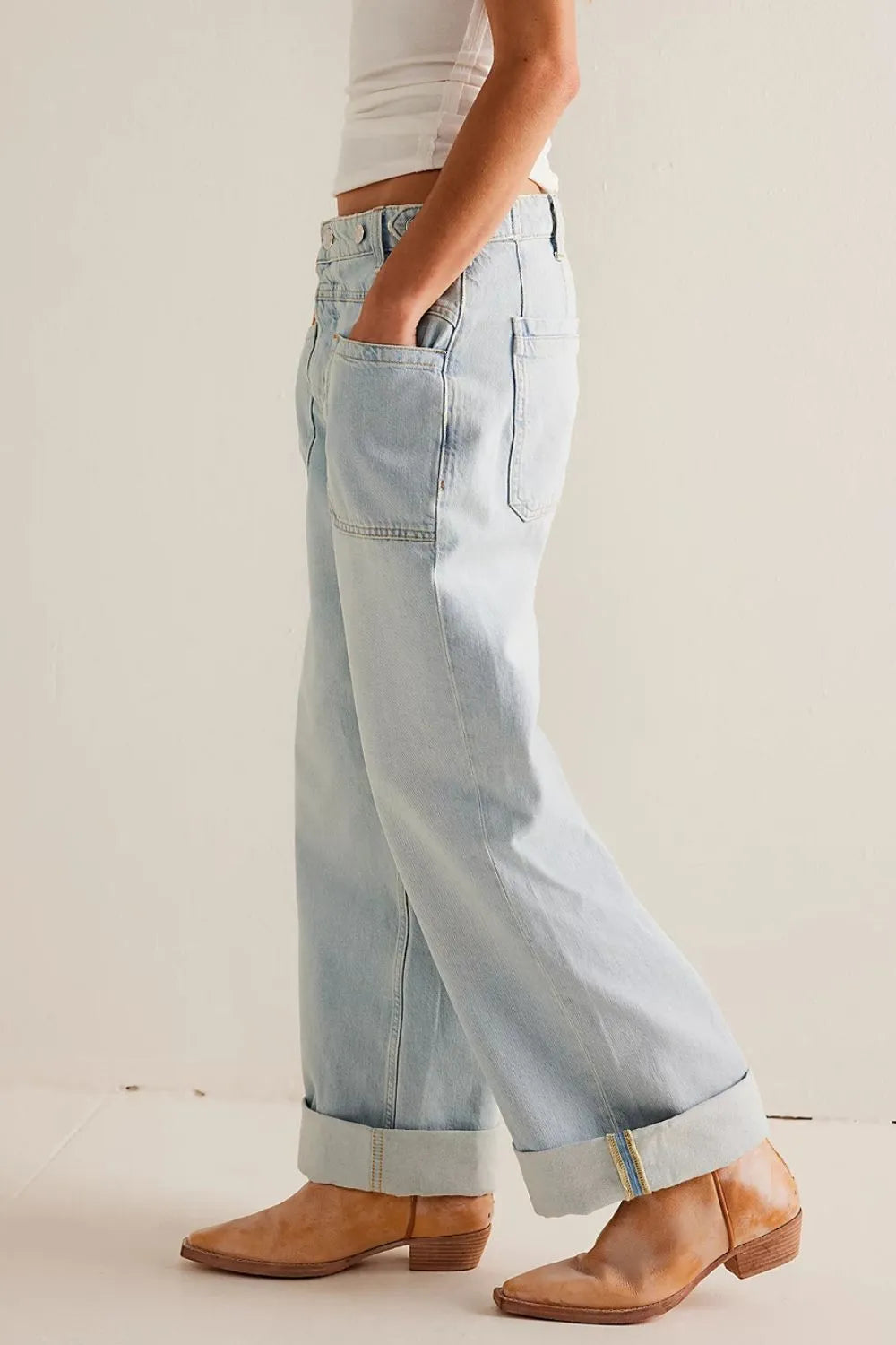 Pantalon Jean large délavé avec poches